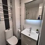 アパート Topfloor With Courtyard Views