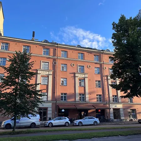 Apartament Topfloor With Courtyard Views
